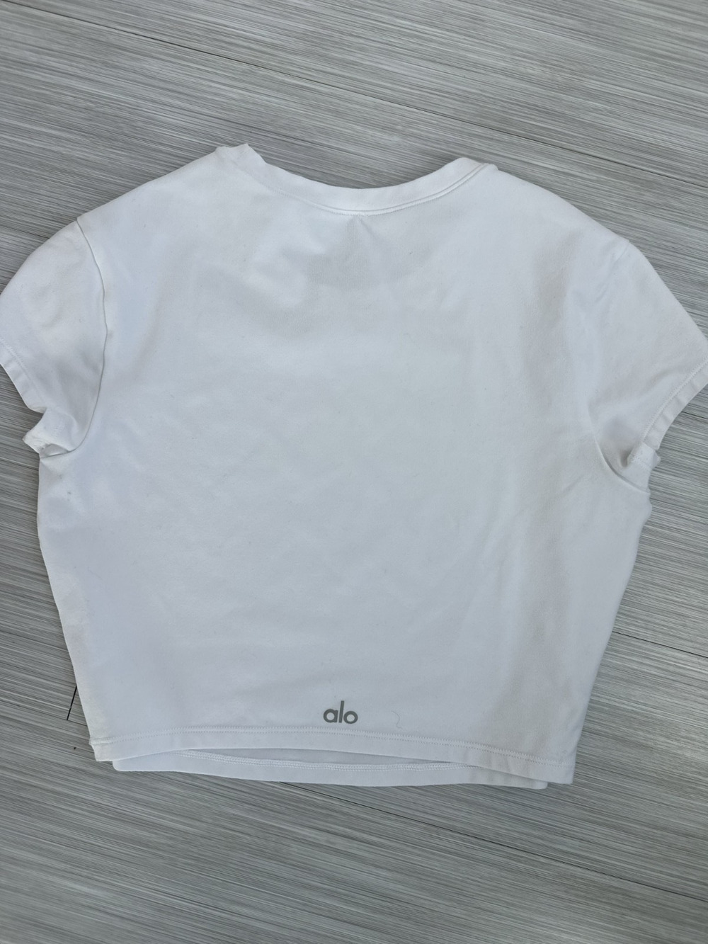 Alo Yoga Alosoft Women’s Crop Top Crewneck Finesse Short Sleeve White Top Sz *S*